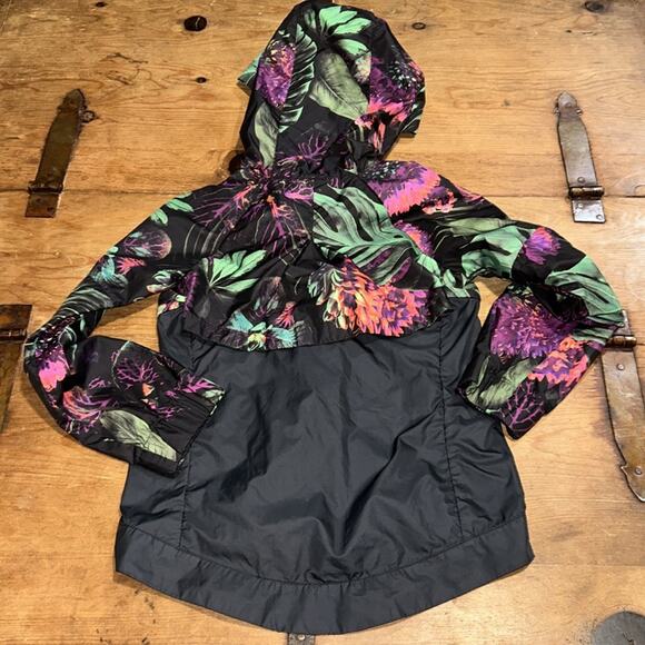 Nike Kids' Black and Green Floral Windbreaker Jacket Size XSmall - Picture 6 of 9